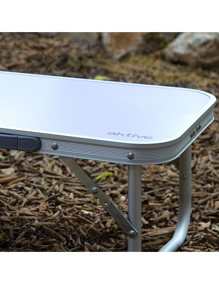 Mesa baja de aluminio para camping