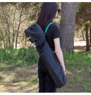 Silla plegable camping negra con posavasos 2